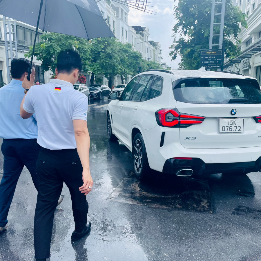 tư vấn xe bmw